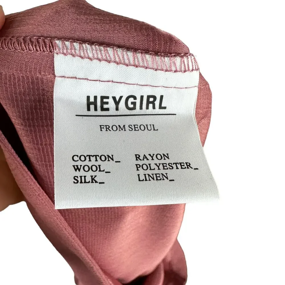HEYGIRL STUDIO Mauve Satin V-Neck Button Down Blouse Long Sleeve Classy‎ Chic